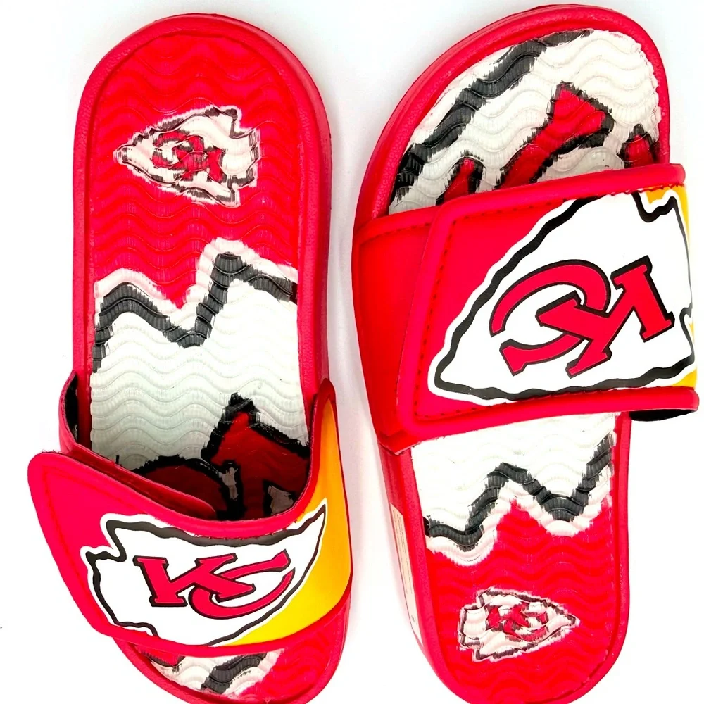 Kansas City Chiefs Toddler Boys Sandal Size 11 - Brand New!